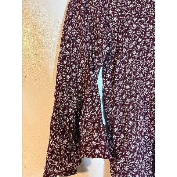 American Eagle Top L Cold Shoulder BohoChic Burgundy White Floral Earthy Vibe - Picture 4 of 6